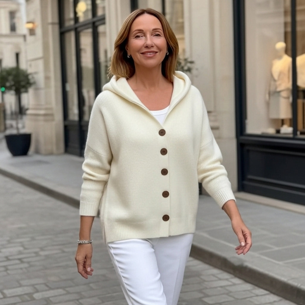 Dana - Knitted Cardigan with Buttons